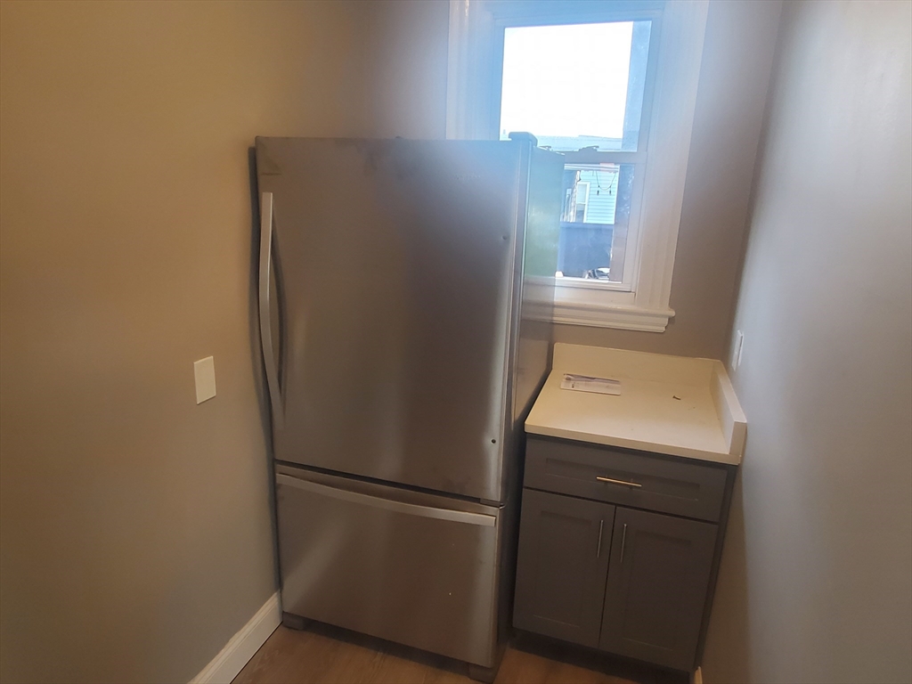 00 Pleasant Street # 3