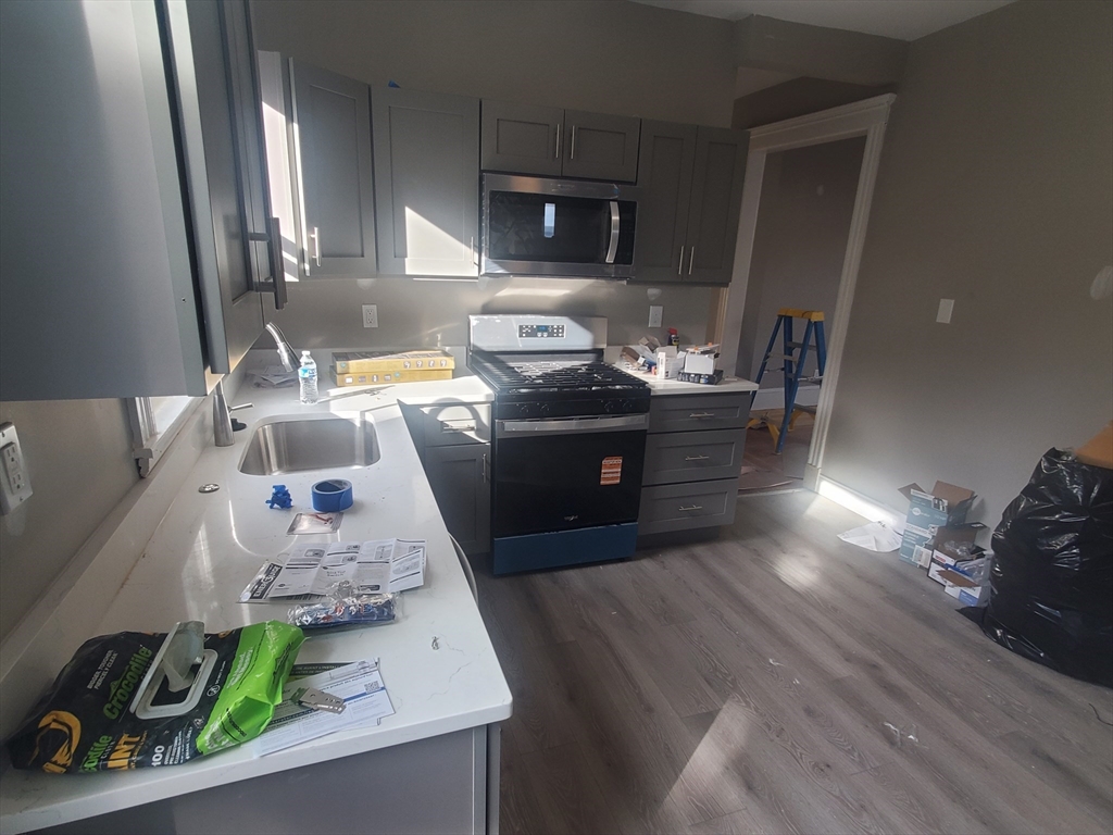 00 Pleasant Street # 3