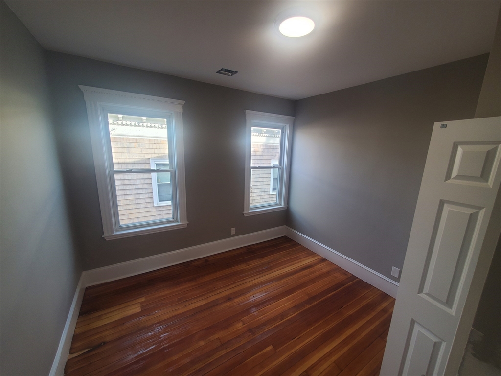 00 Pleasant Street # 3