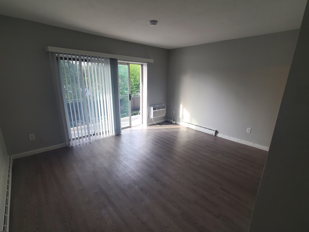 760 Cummins Highway # 34