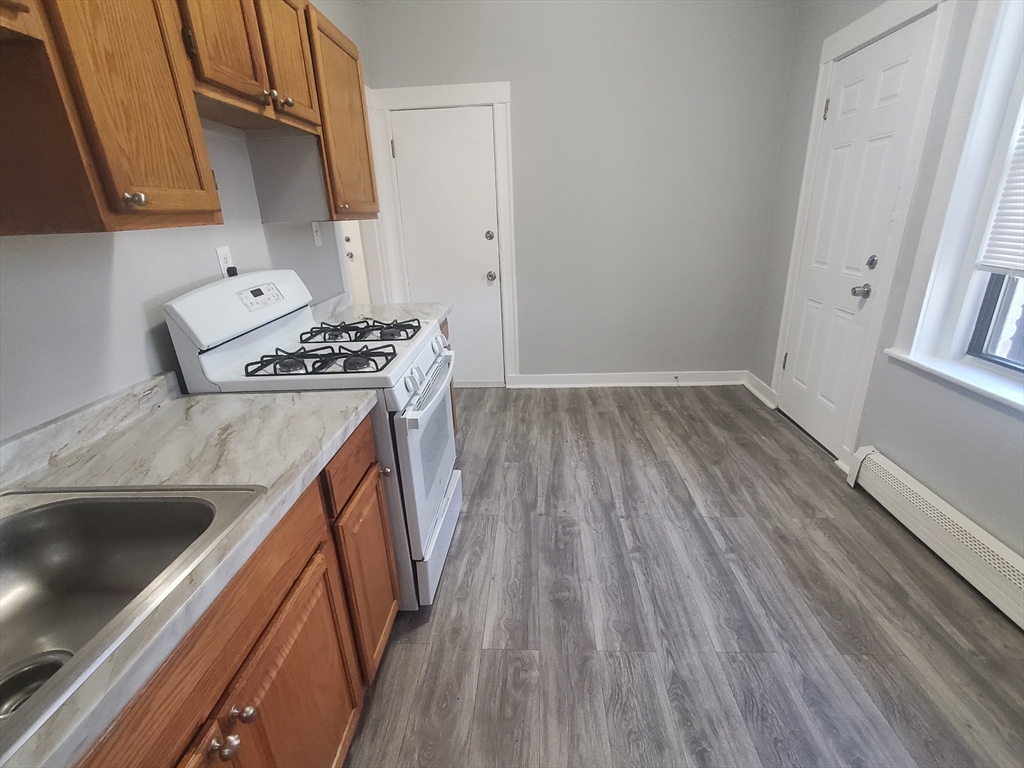 76 Walnut Park # 9