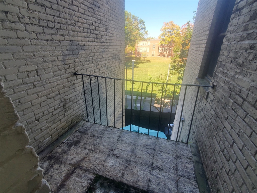 4 Abbotsford # 6