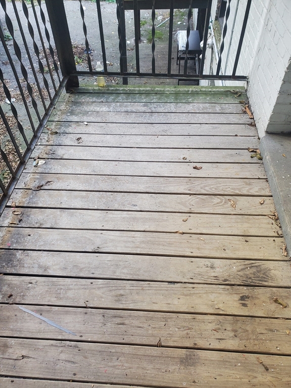 76 Walnut Park # 1