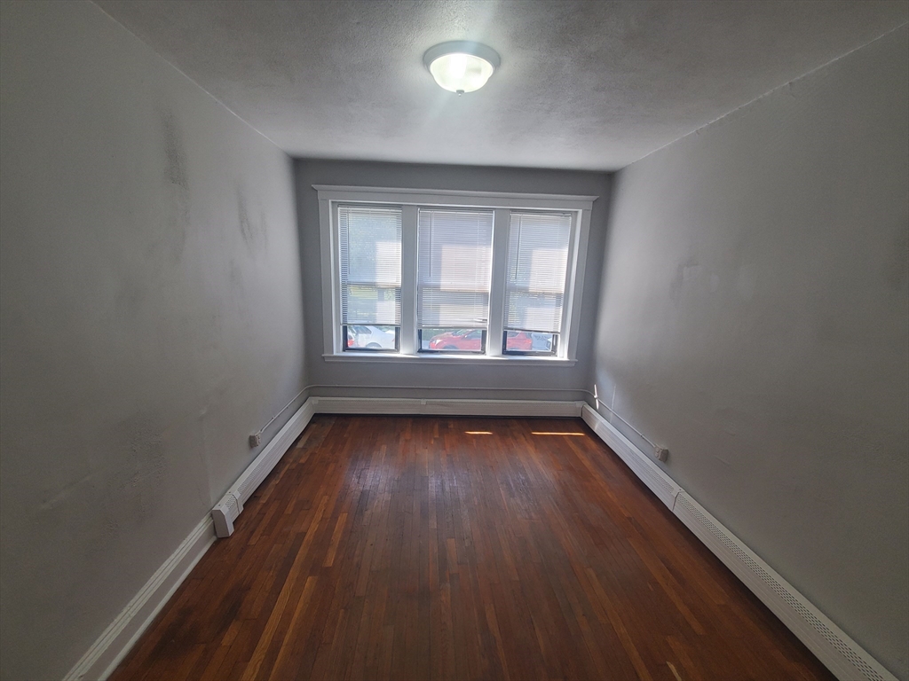 76 Walnut Park # 1