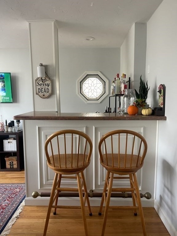 42 Grampian Way, Boston