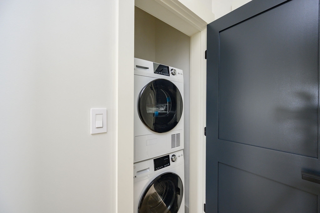 21 Tanglewood # 2, Boston Unit: 2