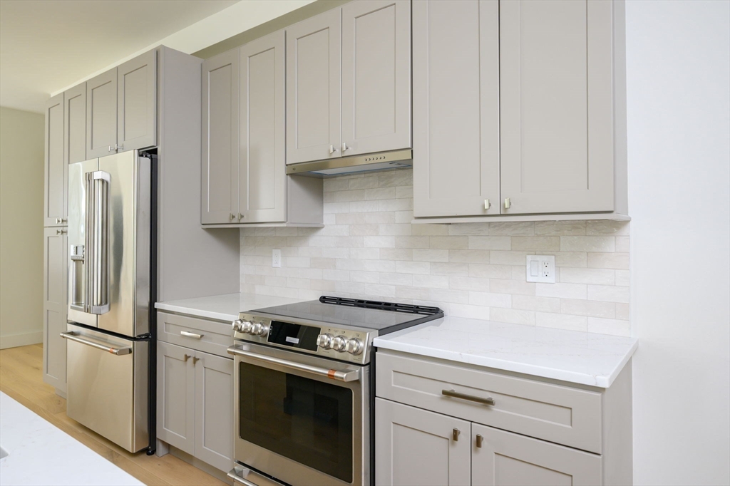 21 Tanglewood # 2, Boston Unit: 2