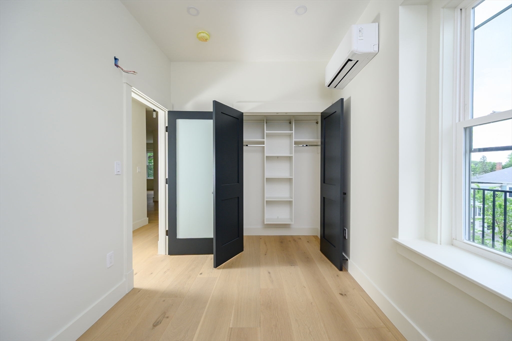 21 Tanglewood # 2, Boston Unit: 2