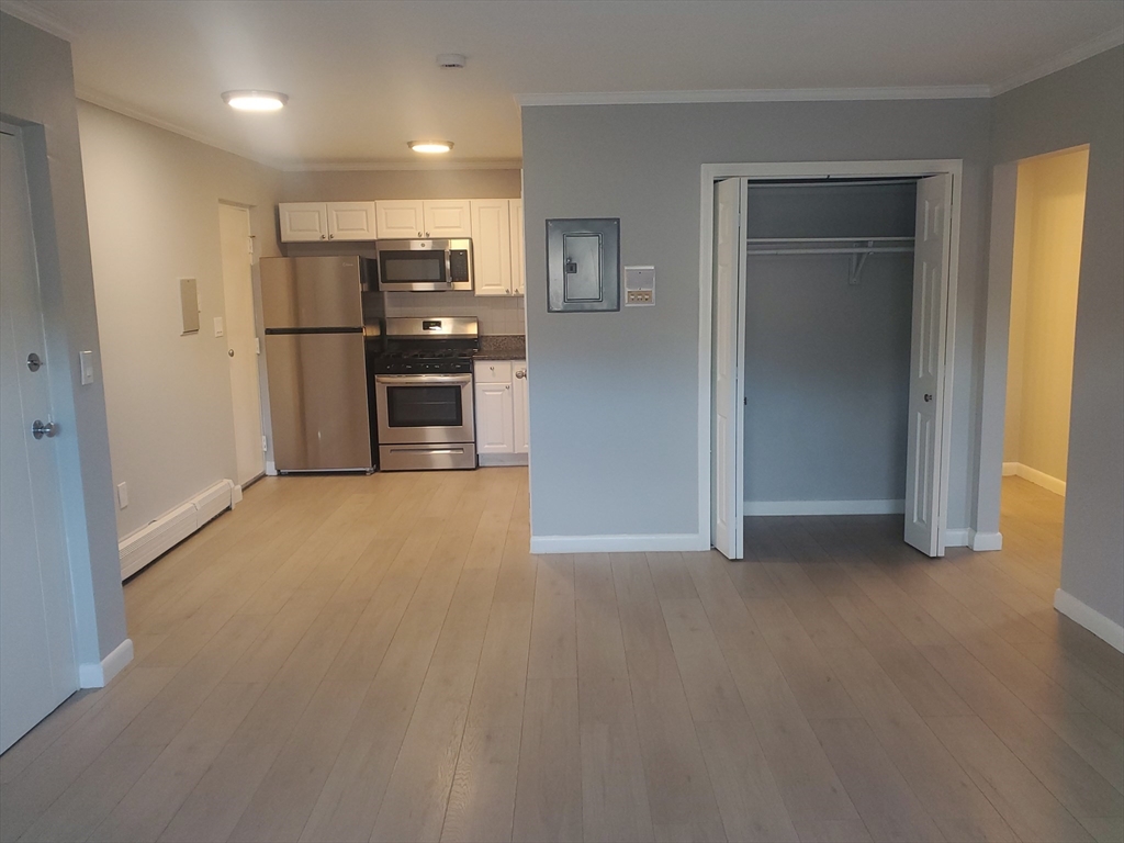 215 Pearl Street # 8, Stoughton Unit: 8