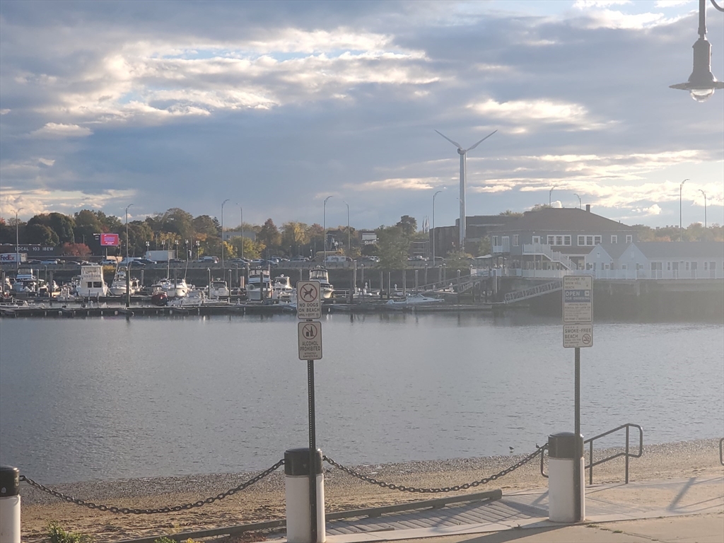 18 Denny Street # 18