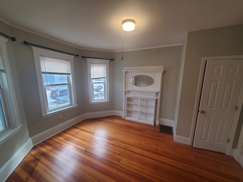 247 Boston Street Unit: 1