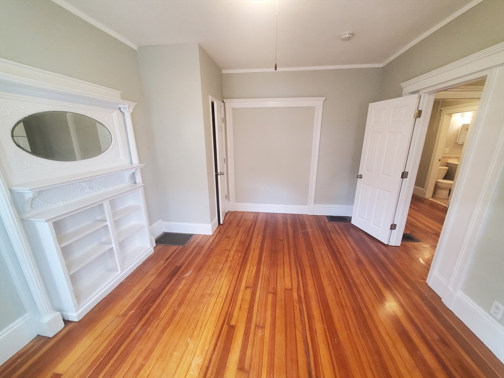 247 Boston Street Unit: 1