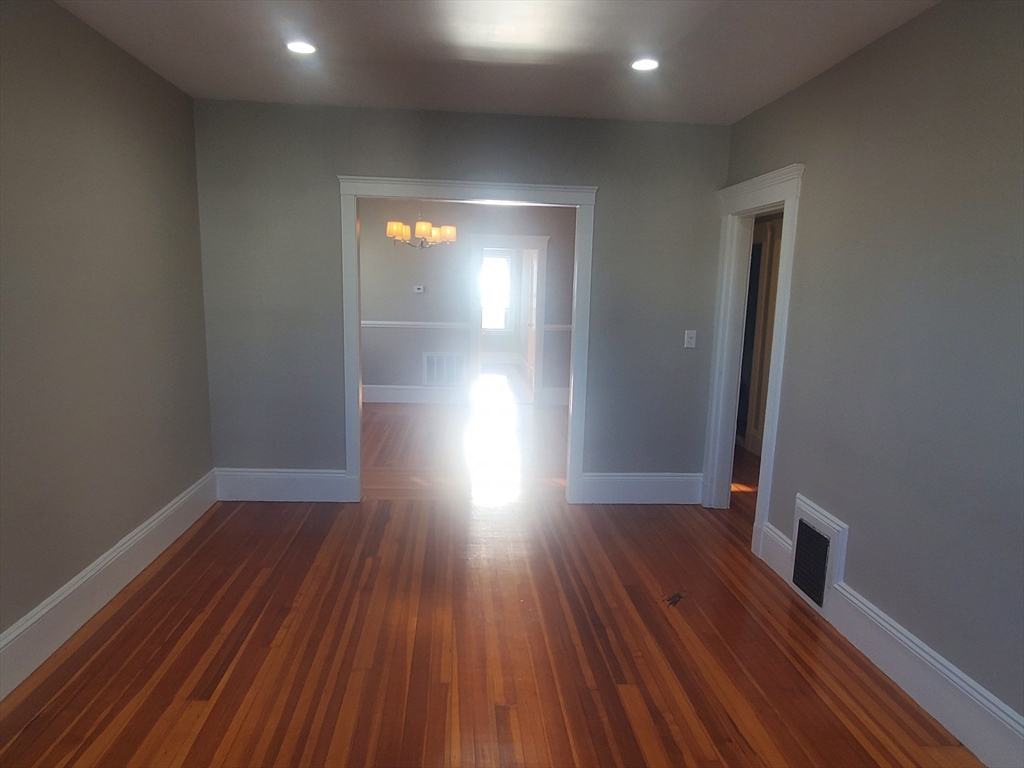 14 N Munroe Terrace # 2