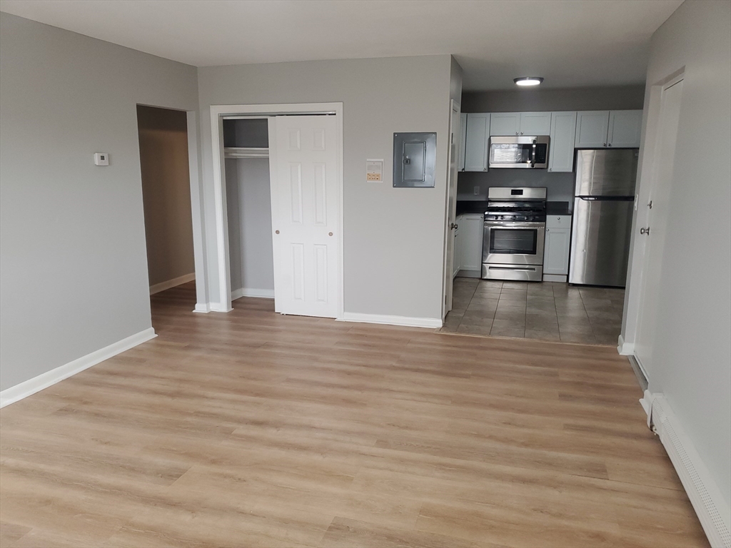 215 Pearl Street # 10