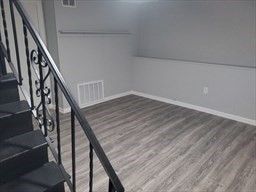 174 Pine Street # 33