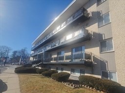 760 Cummins Highway # 26