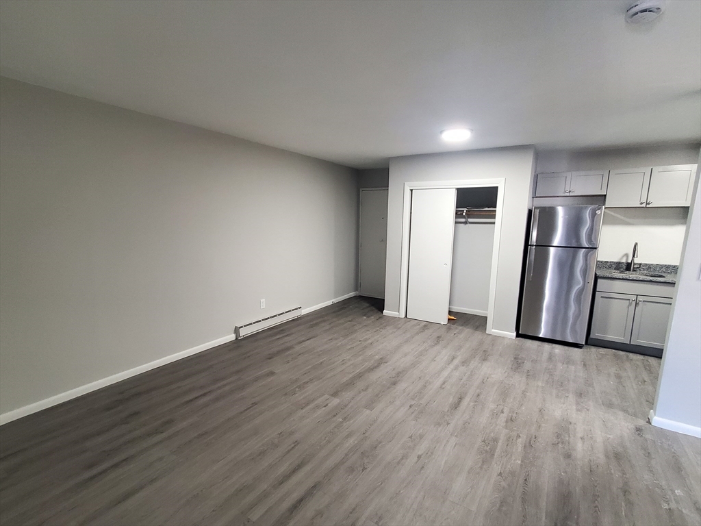 760 Cummins Highway # 26