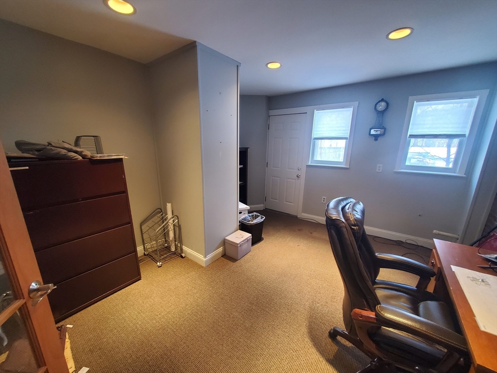 864 Dorchester Ave # 864