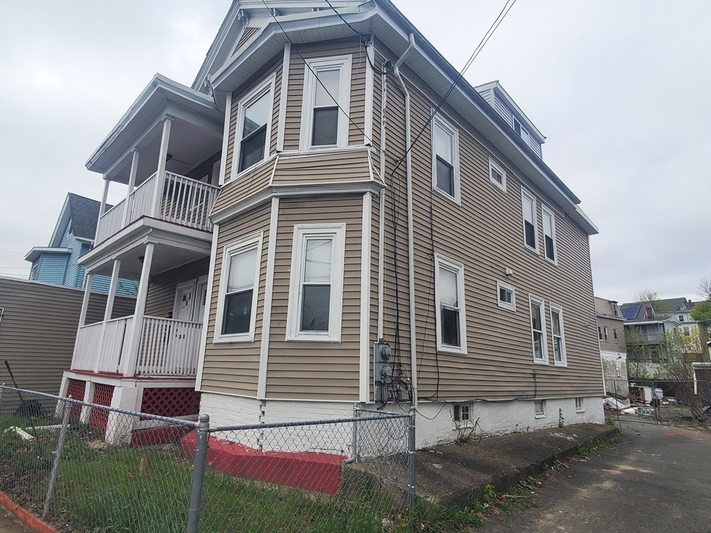 97 High St