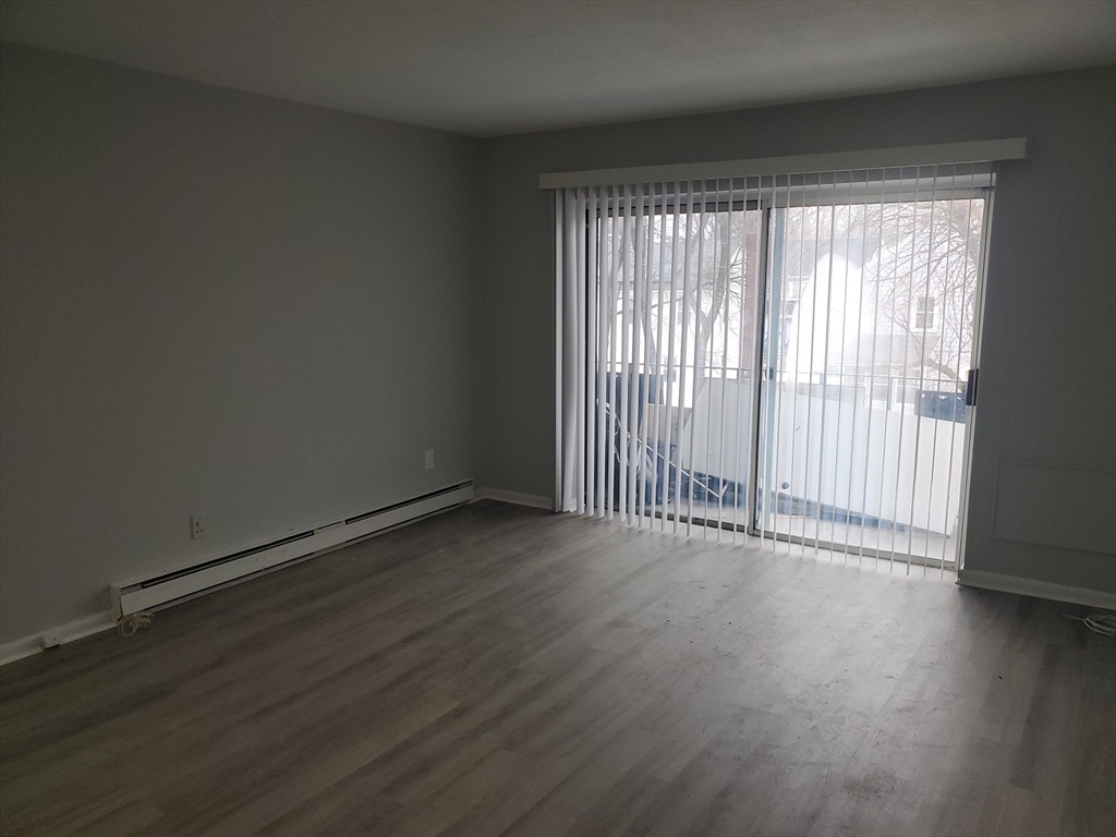760 Cummins Highway # 28