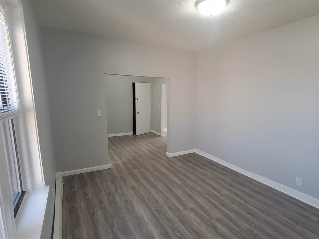 14 Abbottsford # 8