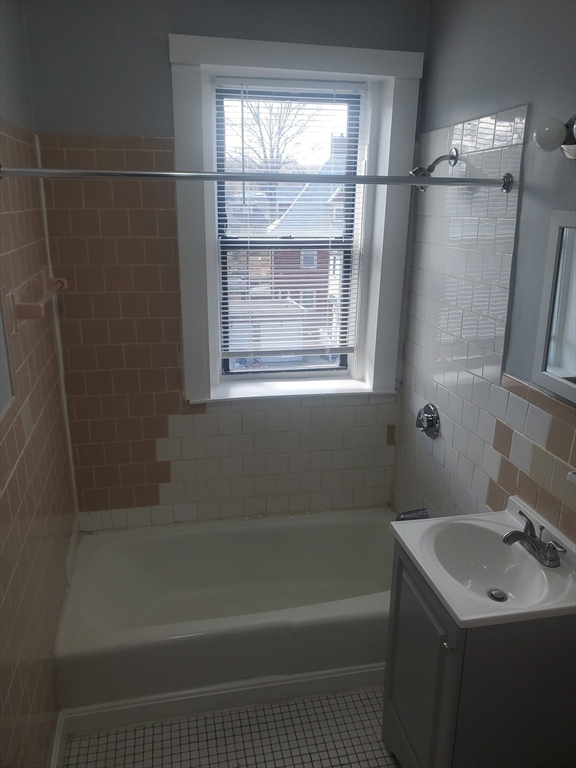 14 Abbottsford # 8