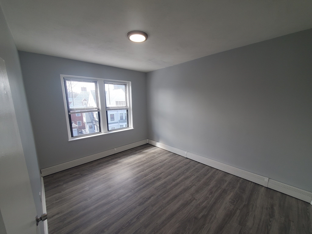 14 Abbottsford # 8