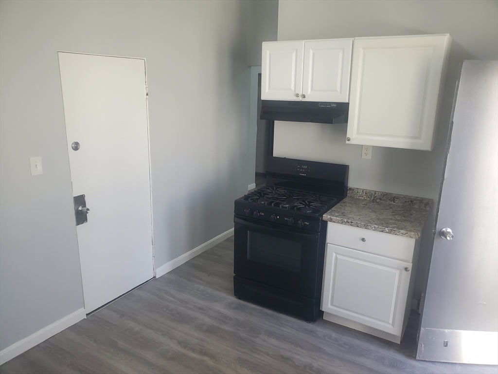 14 Abbottsford # 8