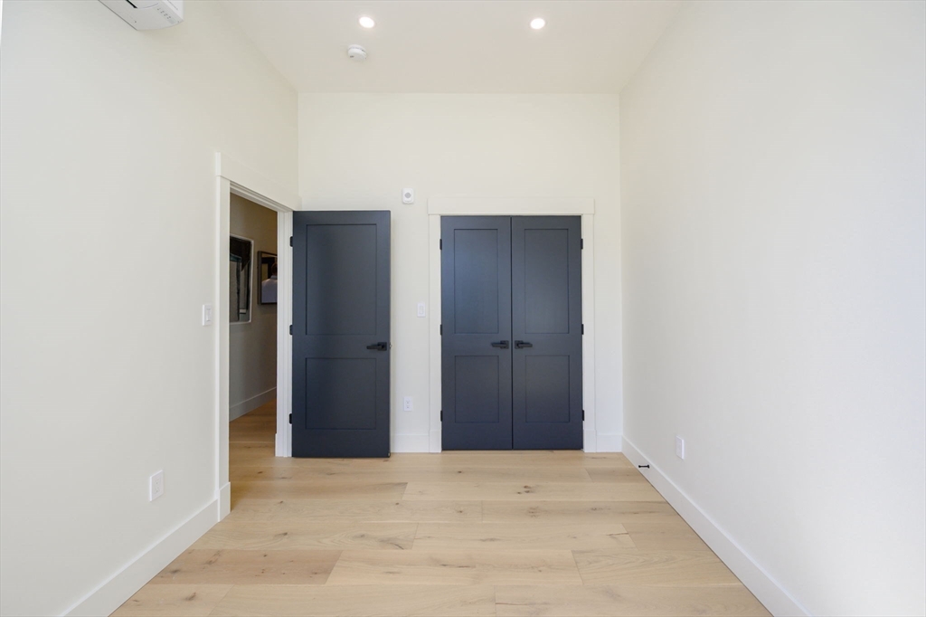 21 Tanglewood Road # 1