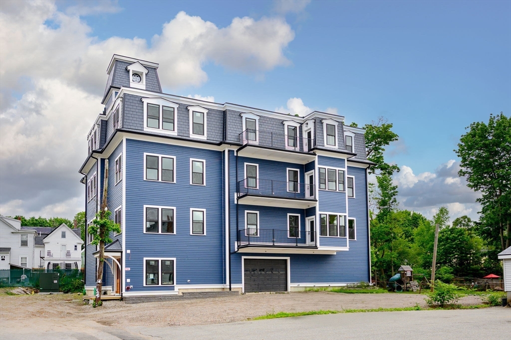 21 Tanglewood Road # 1