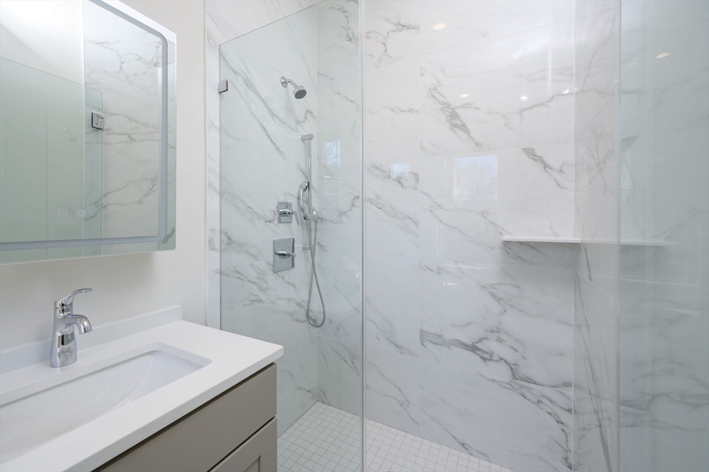 21 Tanglewood Road # 1