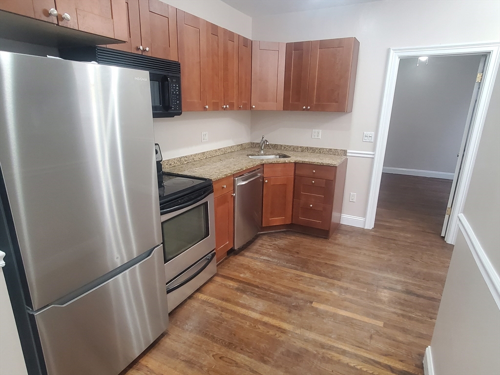 854 Dorchester Ave # 1