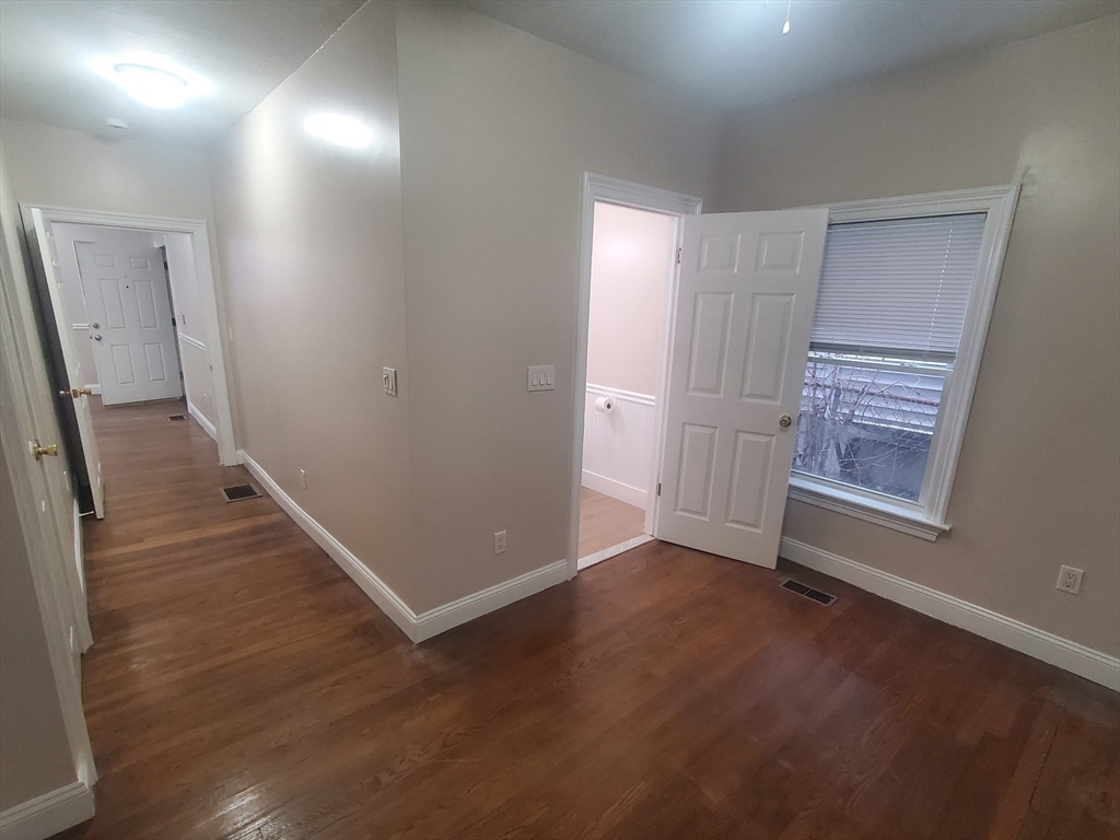 854 Dorchester Ave # 1