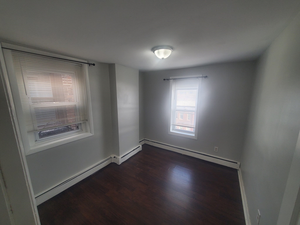 620 Dudley Street # 4