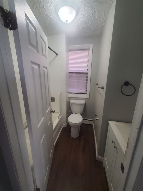 620 Dudley Street # 4