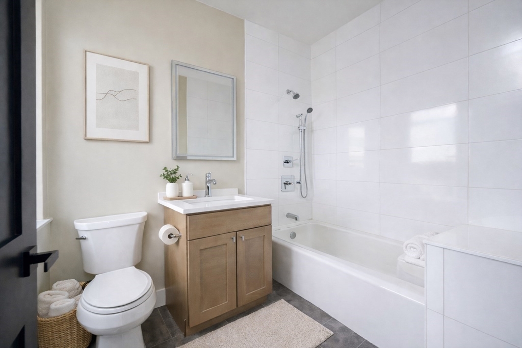 21 Tanglewood Road # 4