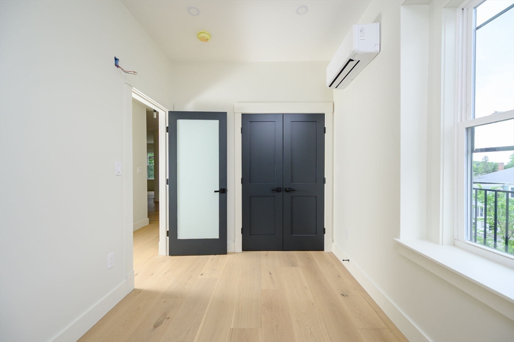 21 Tanglewood Road # 4