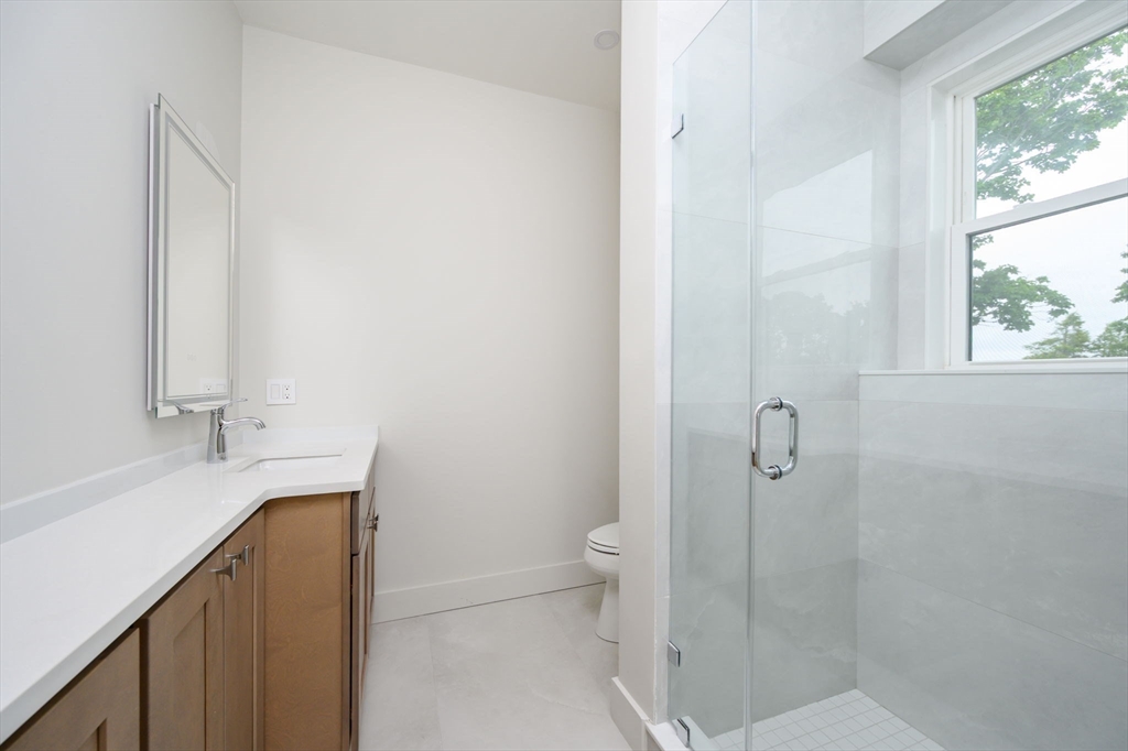 21 Tanglewood Road # 4