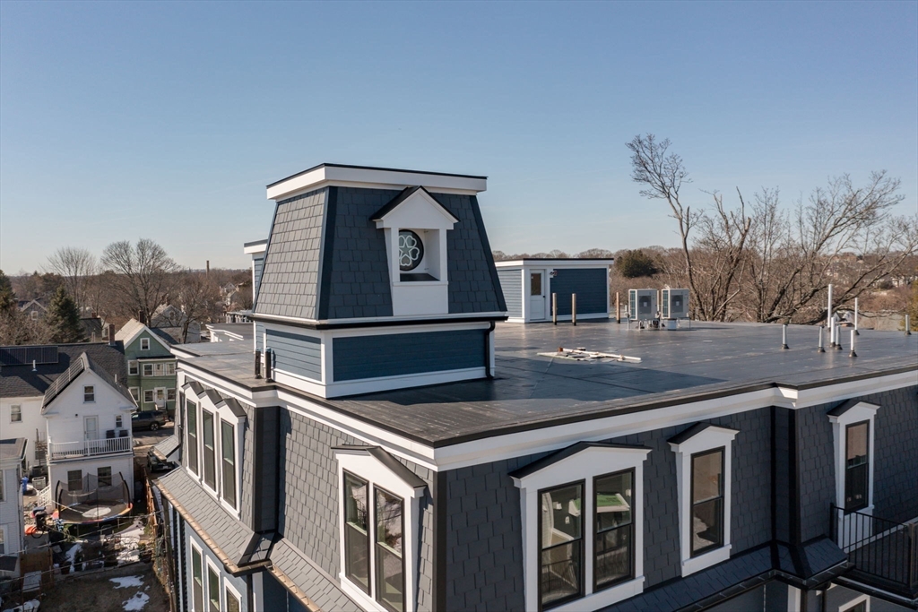 21 Tanglewood Road # 4