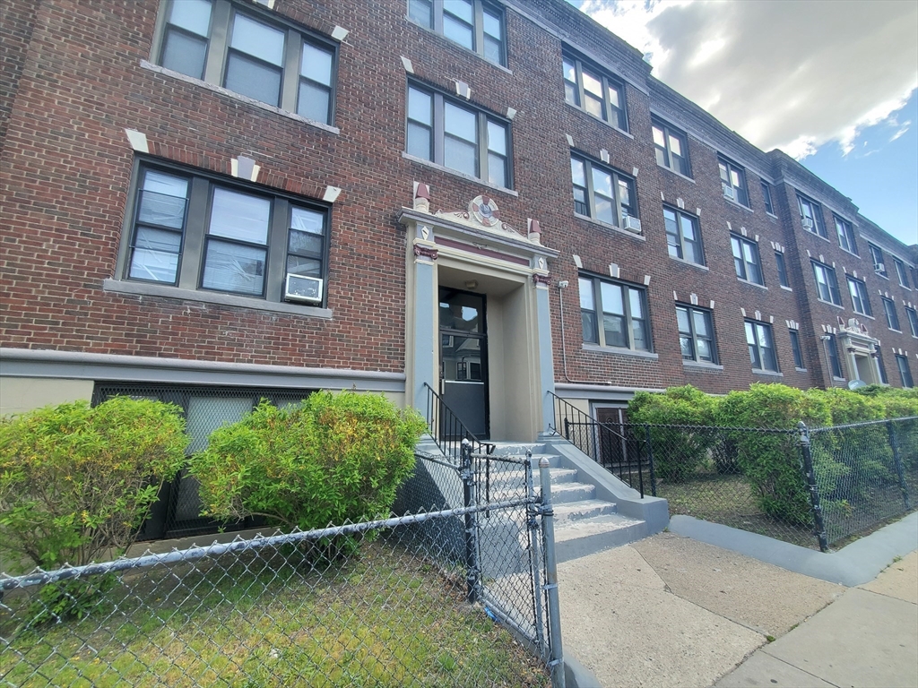 4 Abbottsford # 9