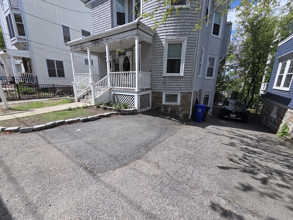 42 Grampian Way