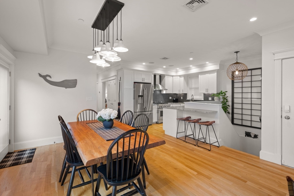 8 Manley St # 1
