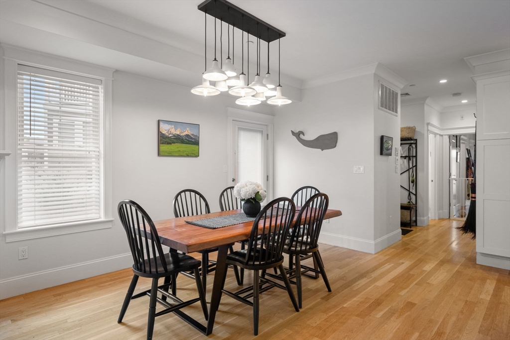 8 Manley St # 1