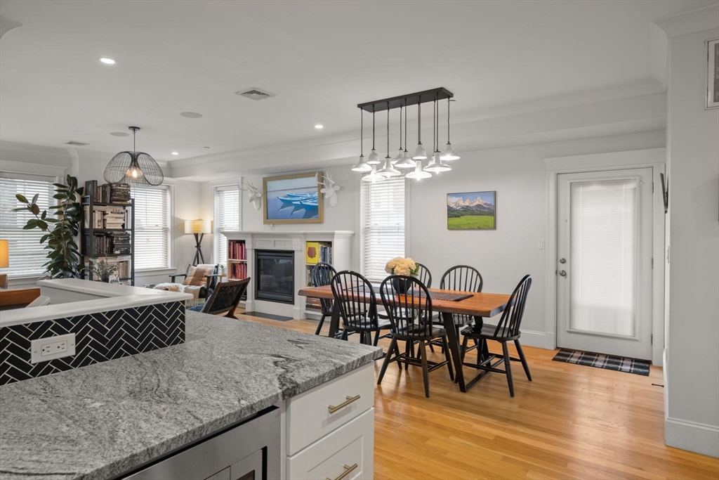 8 Manley St # 1