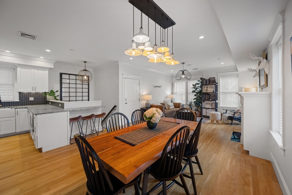 8 Manley St # 1