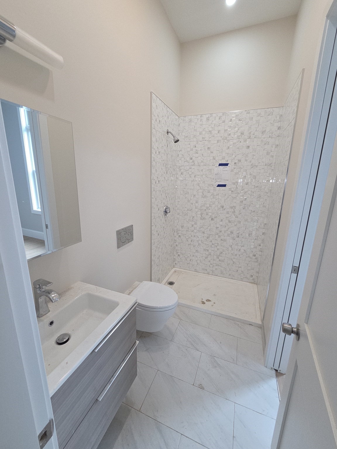 7 Thornley Street # 3