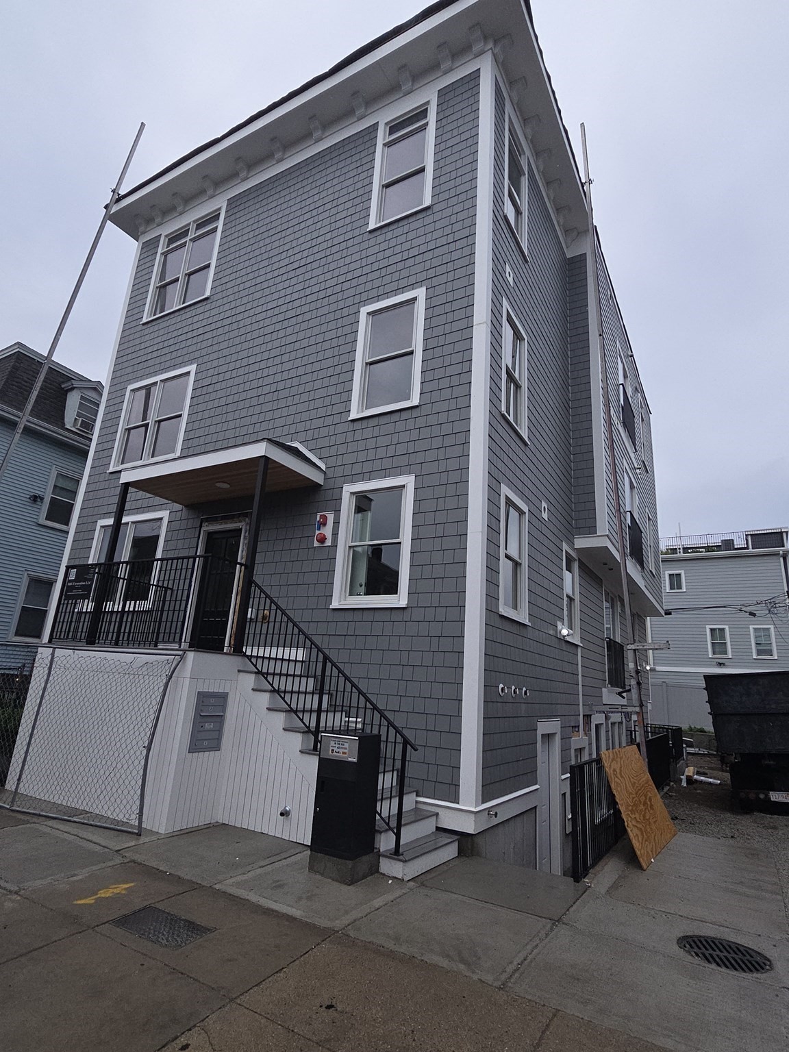 7 Thornley Street # 3