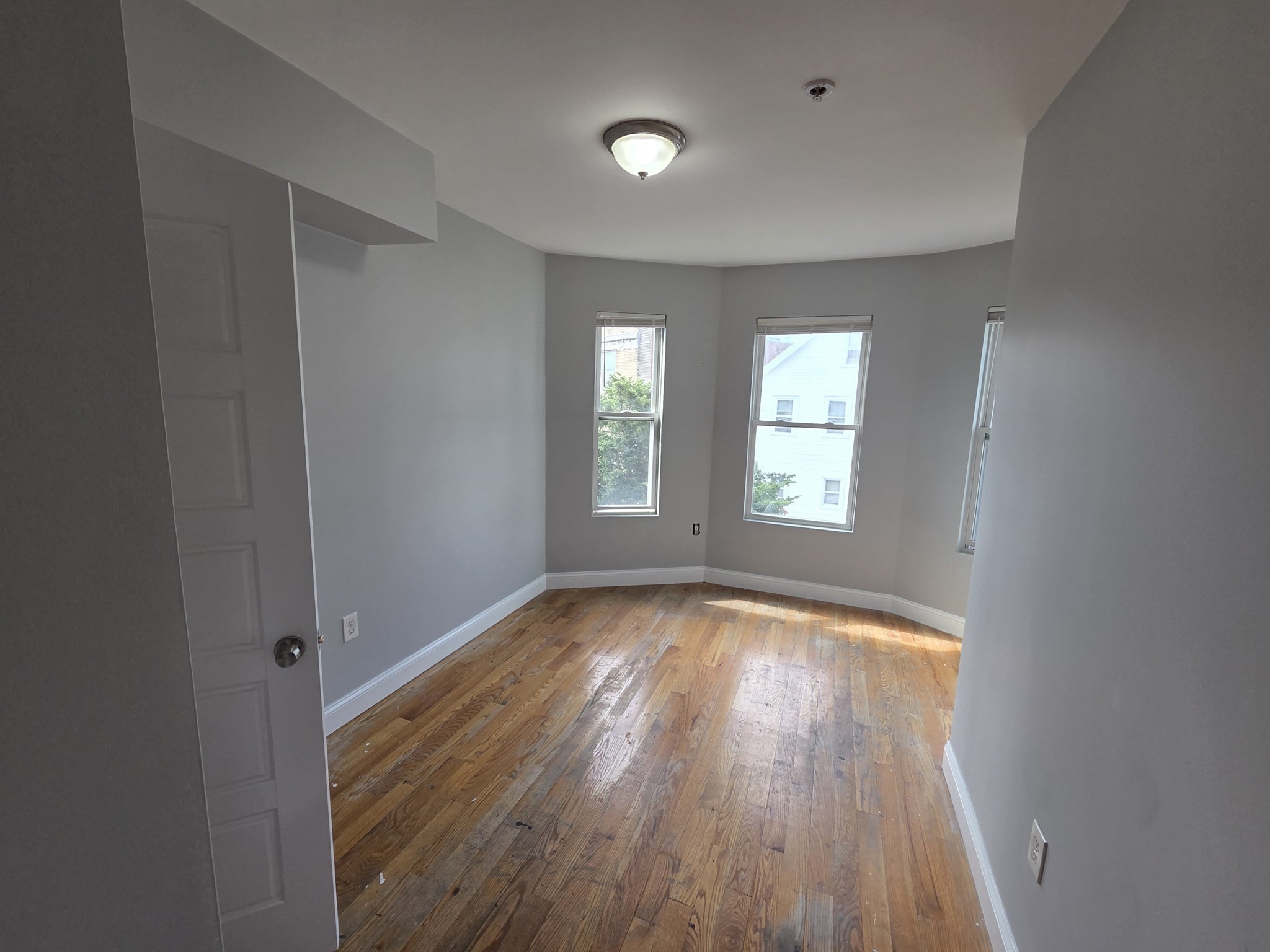 9 Lincoln St