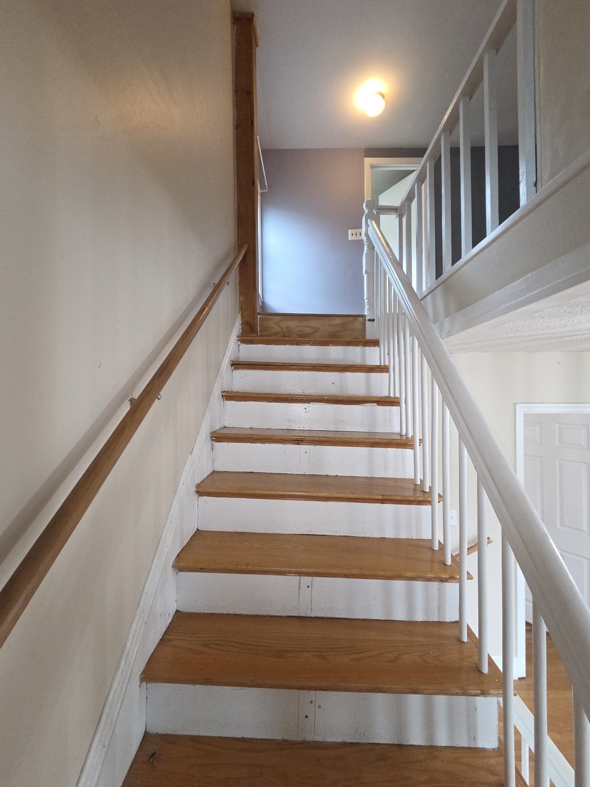 120 Woodrow Ave