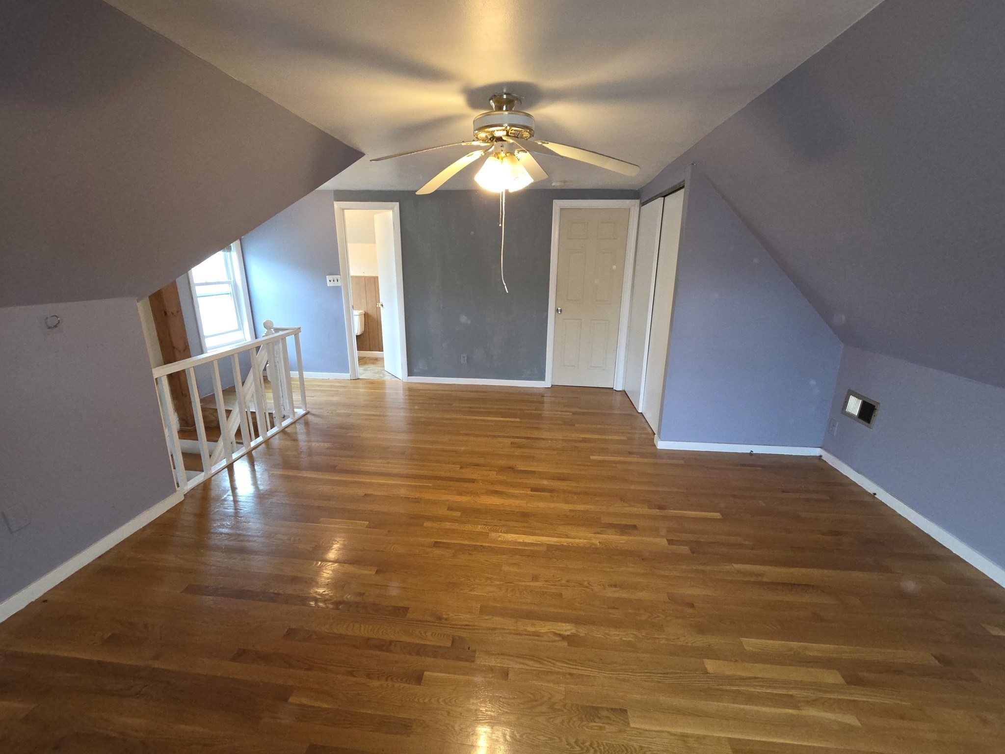 120 Woodrow Ave